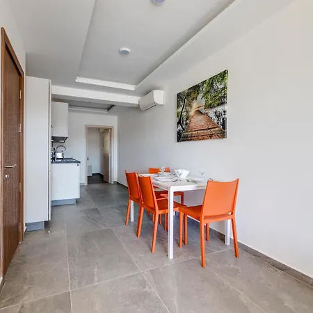 Idyllic With Valletta And Harbour Views *