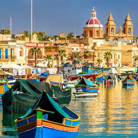 Apartment Idyllic With Valletta And Harbour Views Sliema