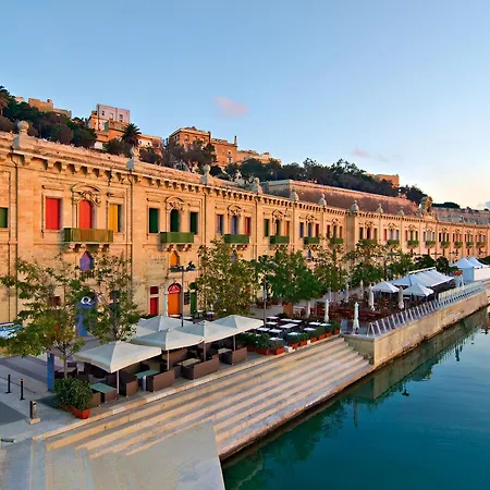 Idyllic Valletta And Harbour Views By Buena Vista Lägenhet Sliema