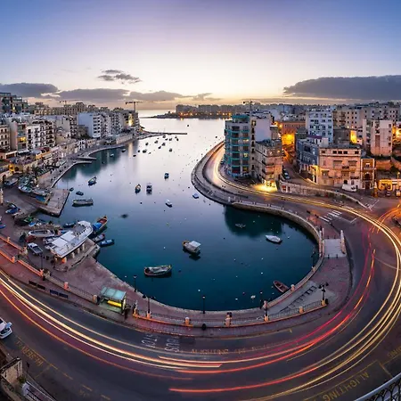Idyllic With Valletta And Harbour Views *
