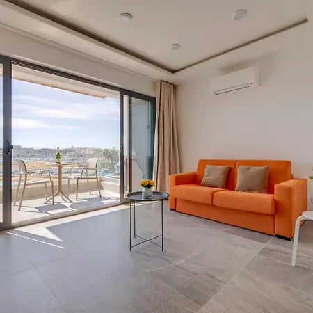 Idyllic With Valletta And Harbour Views Apartment