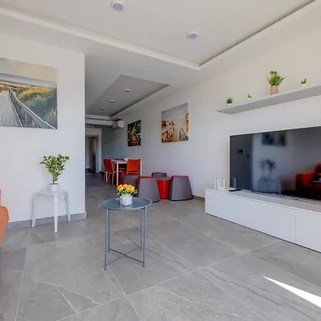 Idyllic Valletta And Harbour Views By Buena Vista Daire *