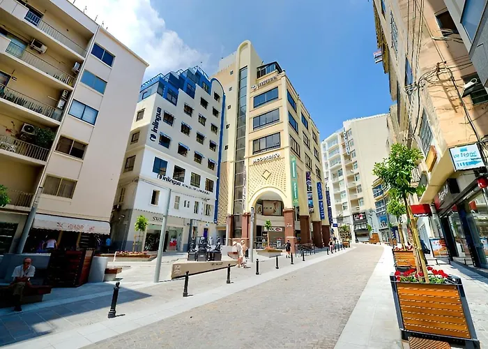 アパート Idyllic Valletta And Harbour Views By Buena Vista スリーマ