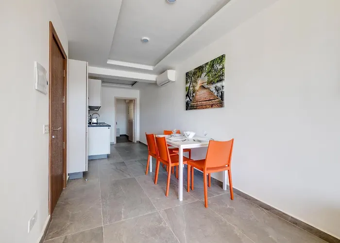 Idyllic Valletta And Harbour Views By Buena Vista *