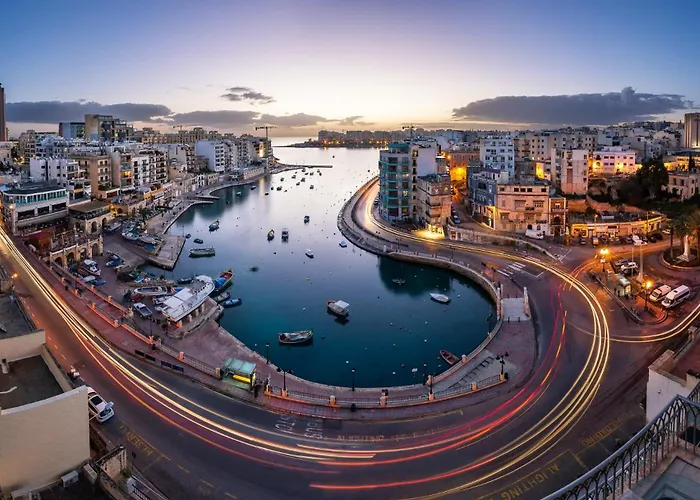 Idyllic Valletta And Harbour Views By Buena Vista *