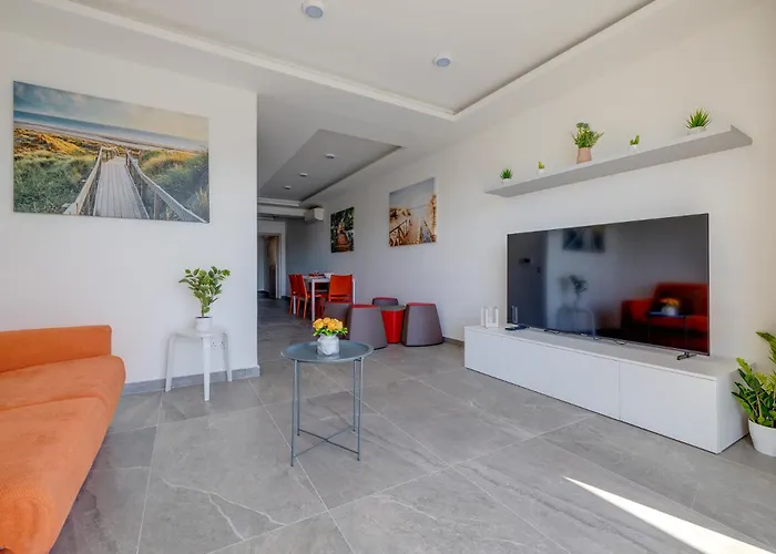 Idyllic Valletta And Harbour Views By Buena Vista アパート *