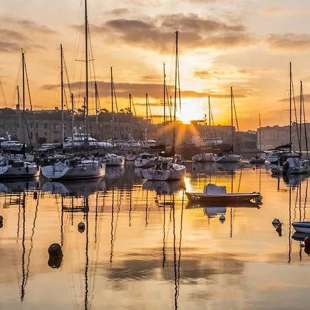 Apartamento Idyllic Valletta And Harbour Views By Buena Vista Sliema